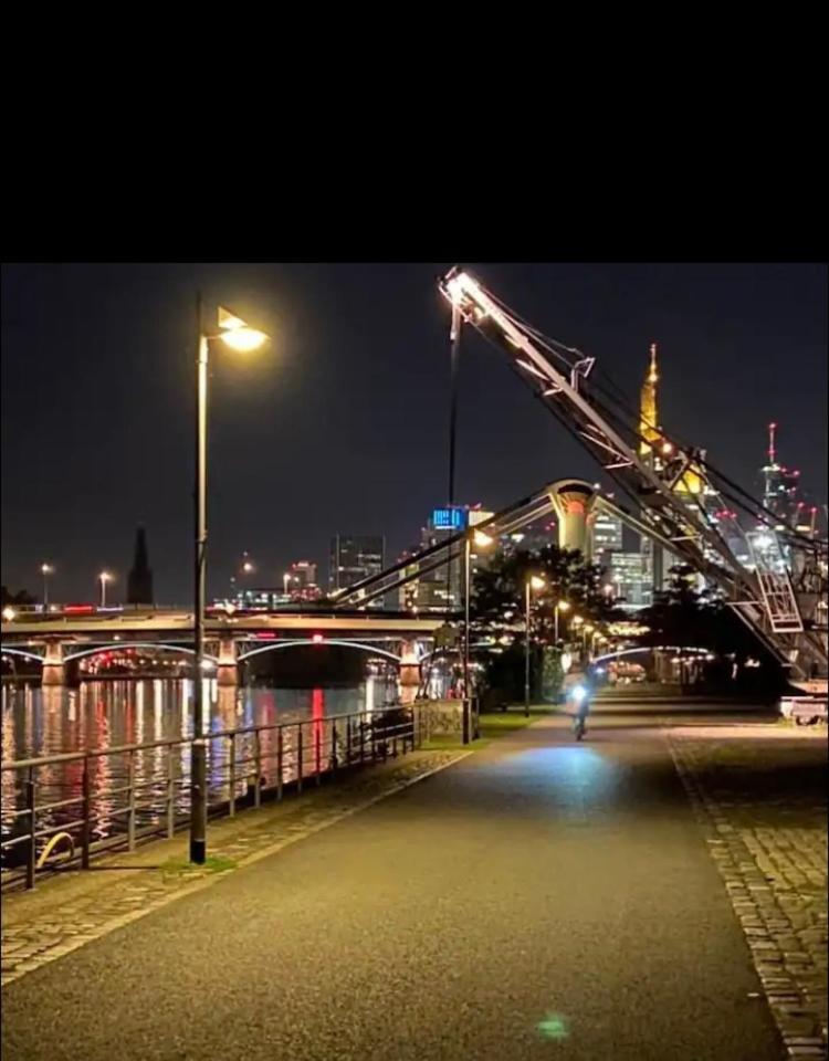 Apartament Arthouse Frankfurt nad Menem Zewnętrze zdjęcie
